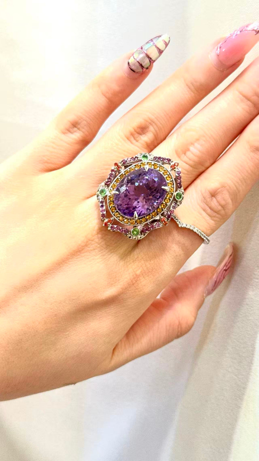 R251031 Fendy Ring