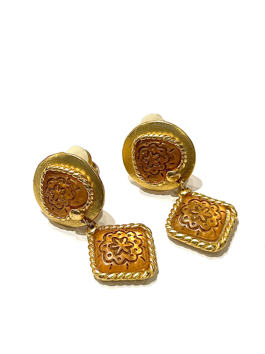 E251271 Nina Ear Clip