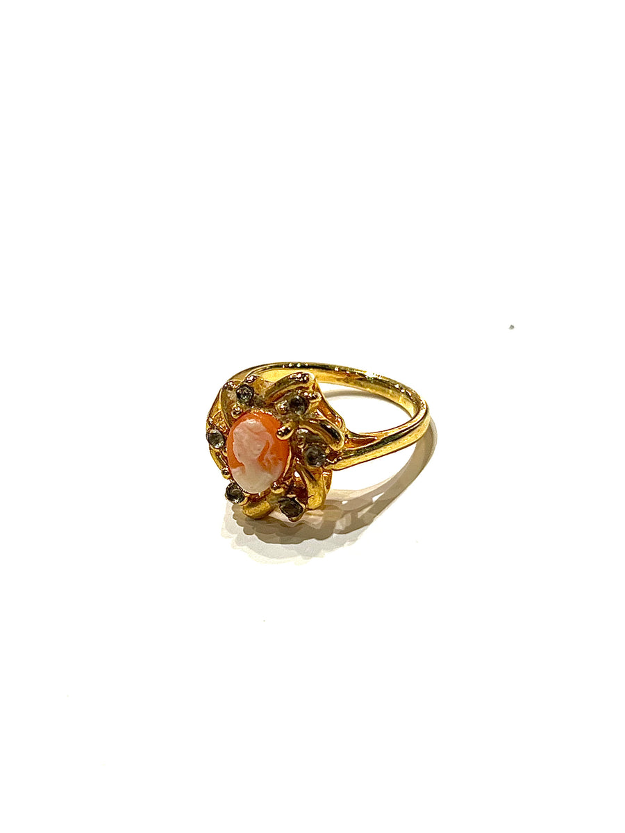 R251270 Peony Ring