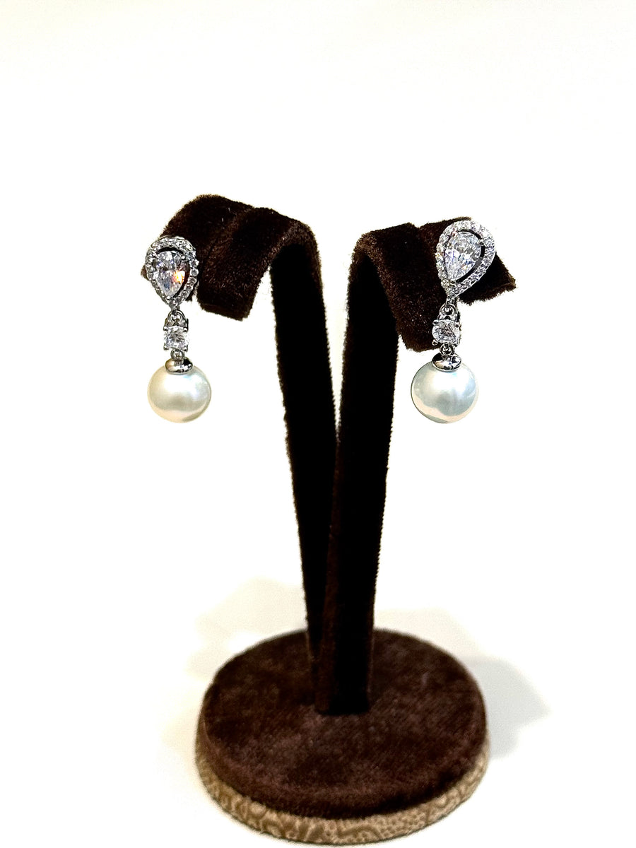 E251047 Piper Earrings