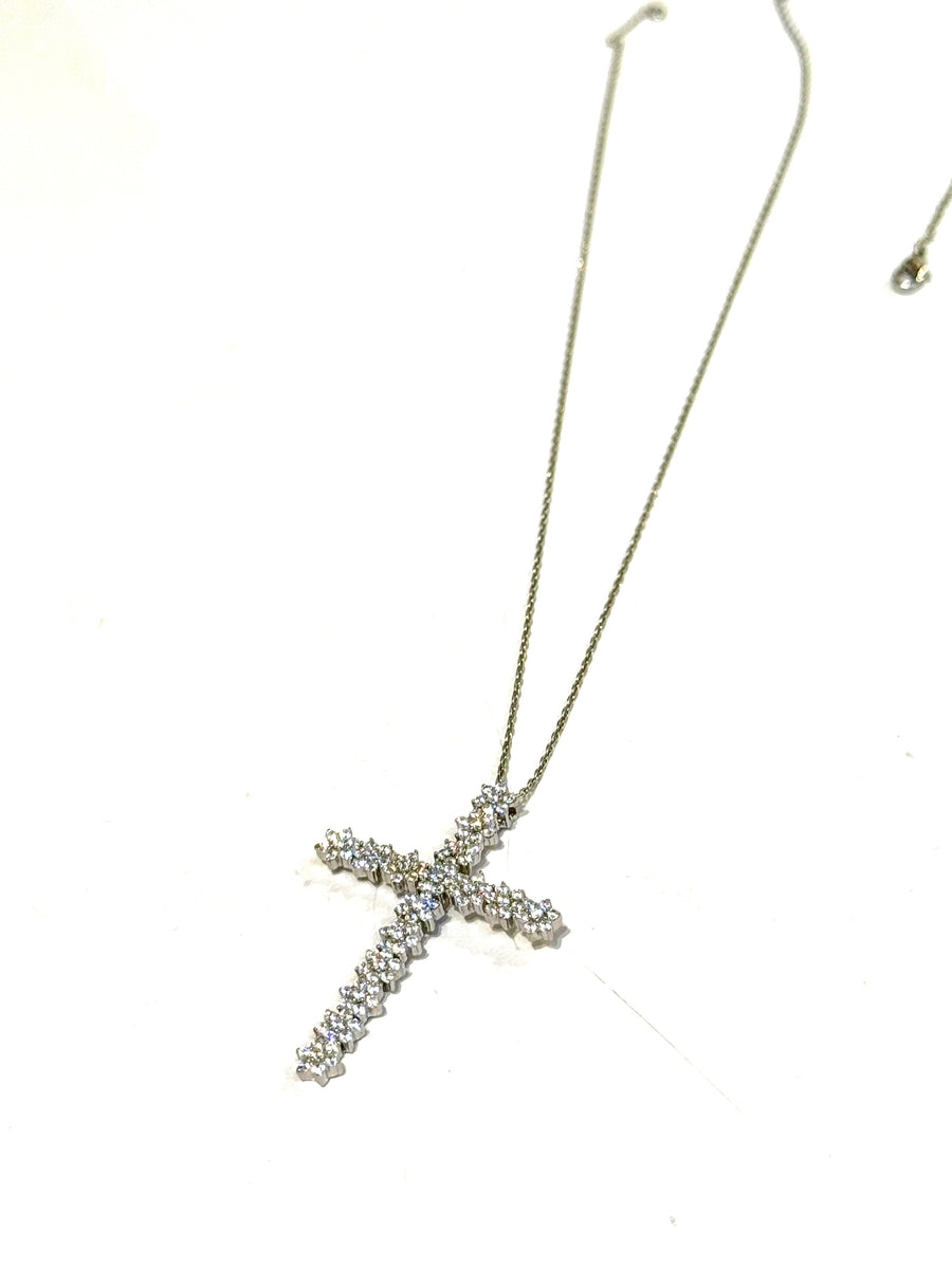N25671 Flora Cross Necklace