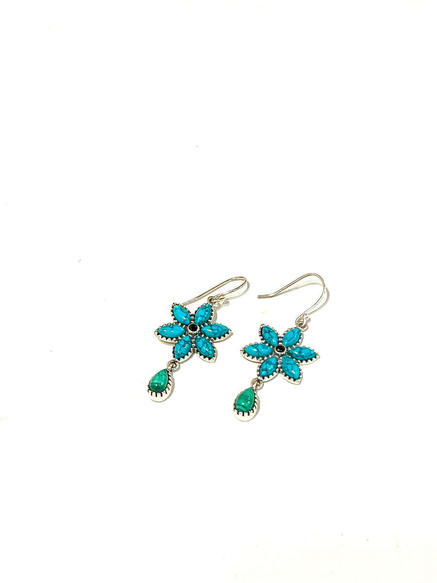 E25828 Bloom Earrings