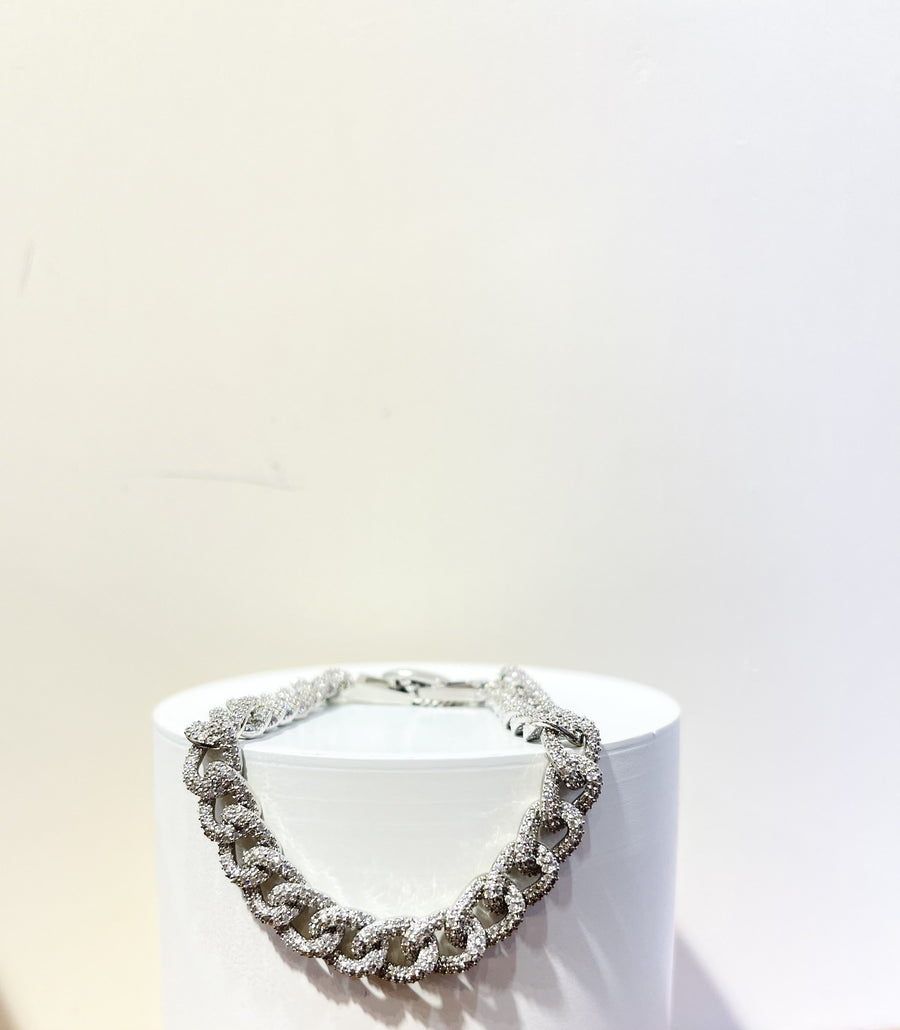 B241133 Tiny Chain Bracelet