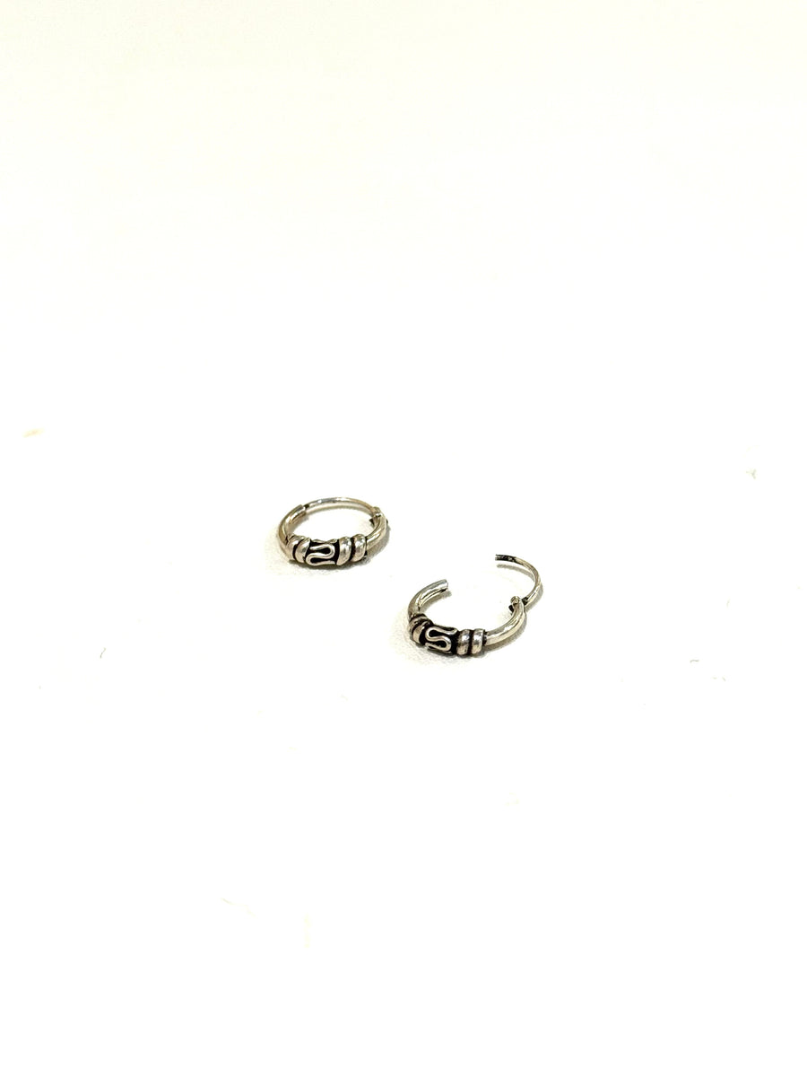 ES25729 Capper Earrings
