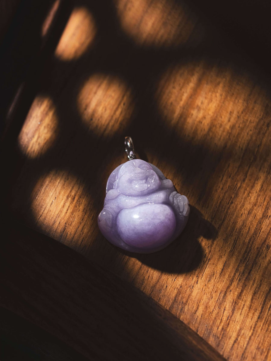 18K Mauve Jadeite Buddha Pendant