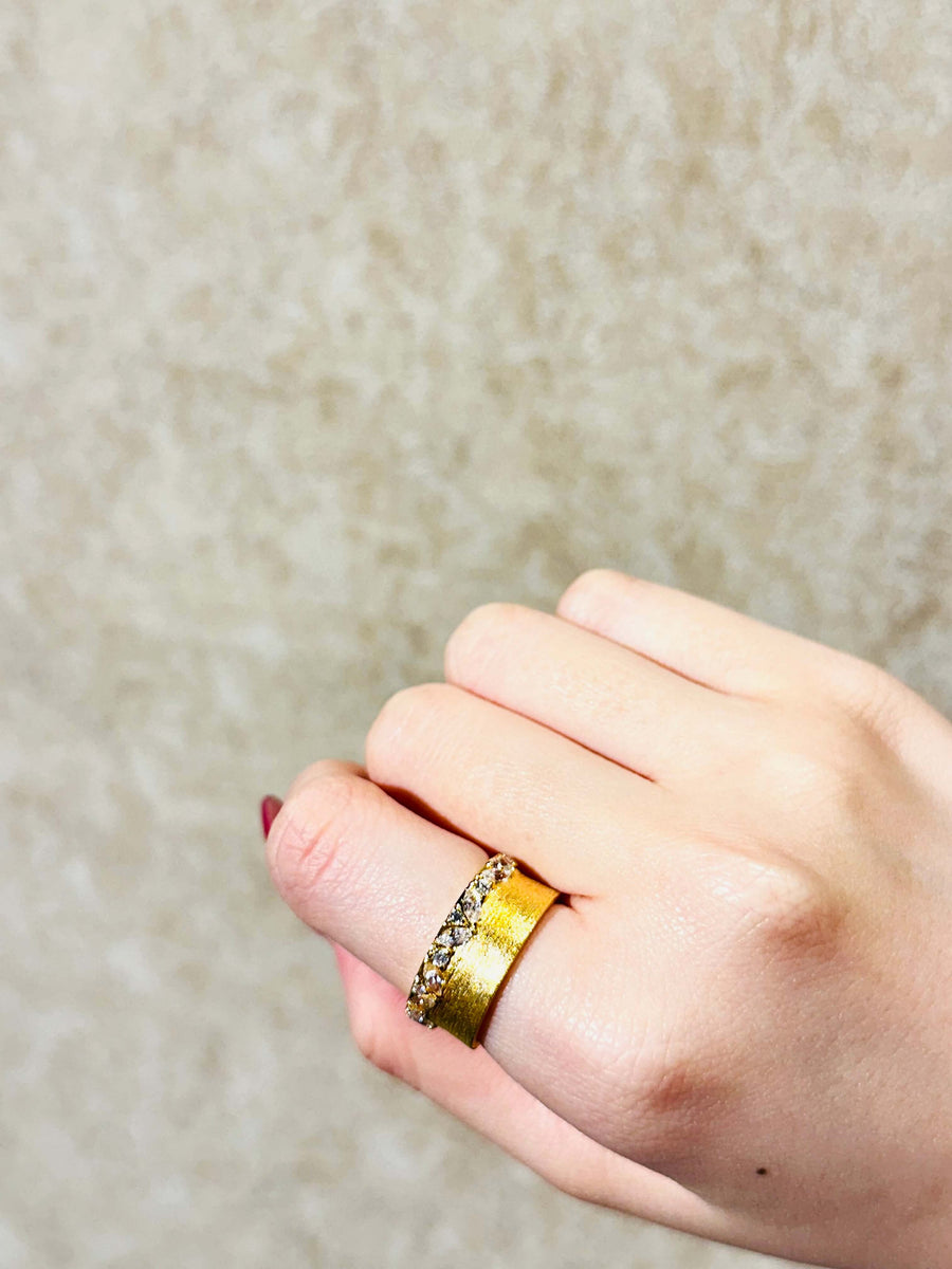 R25708 Leia Ring