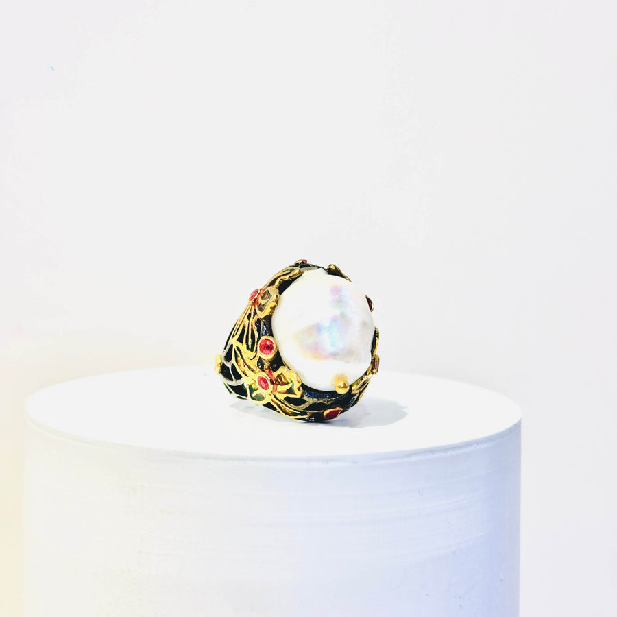 R241191 Golden Pearl Ring