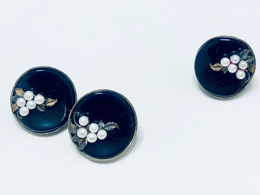 Black Onyx Mini Pearl Earrings