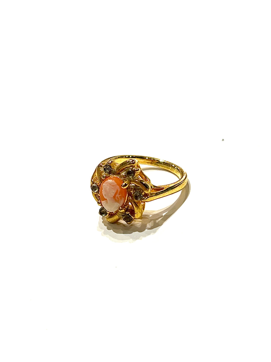 R251270 Peony Ring