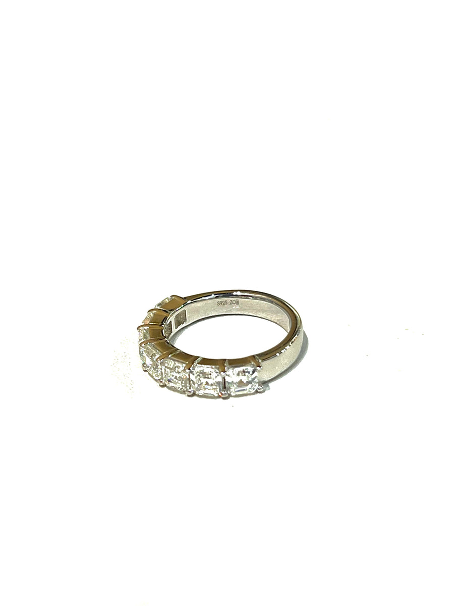 R25858 Evelyn  Ring