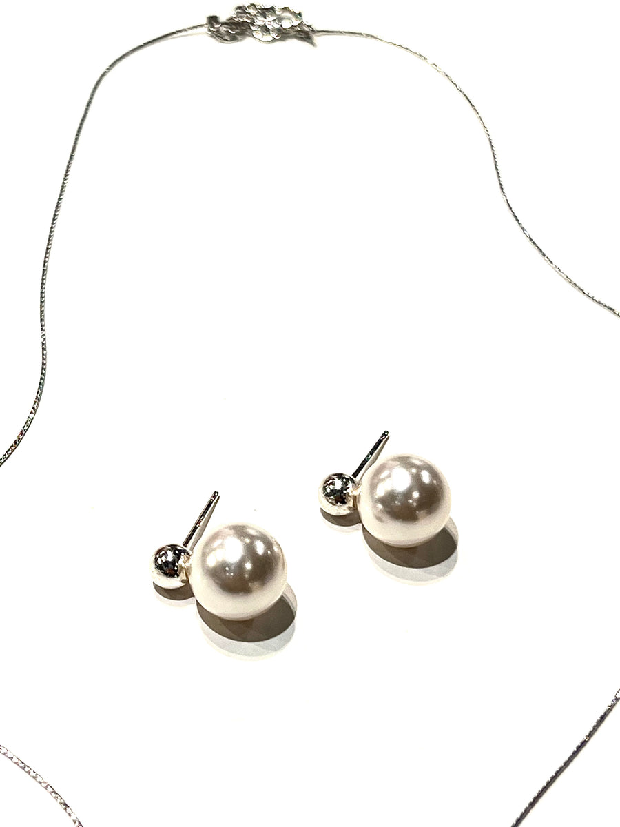 E251203 Lotus Earrings