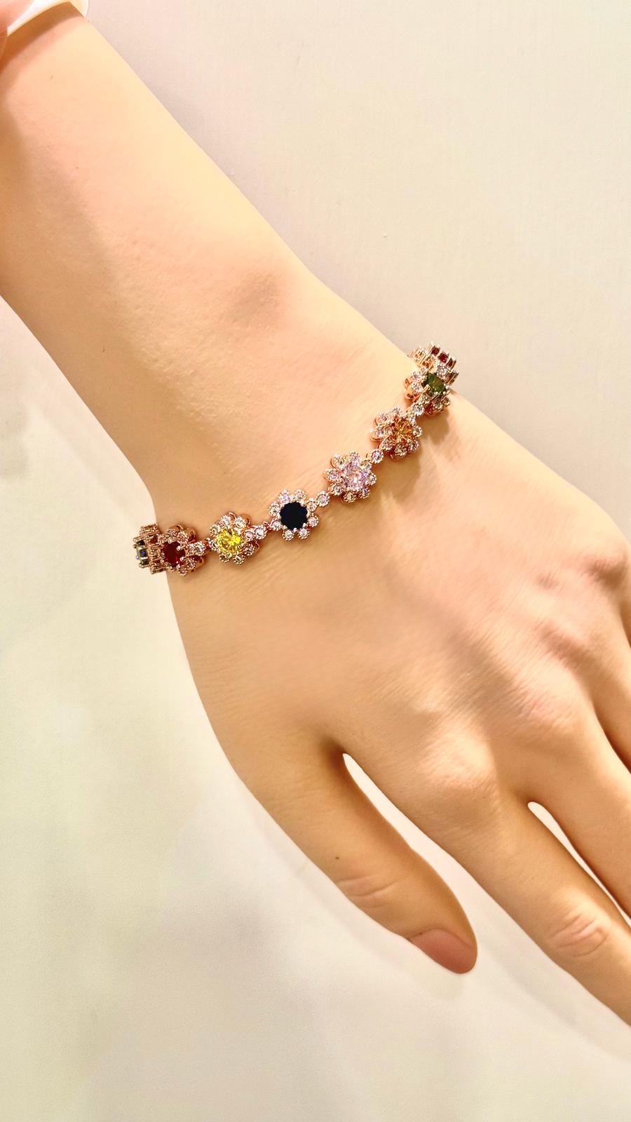 B25521 Alice Bracelet