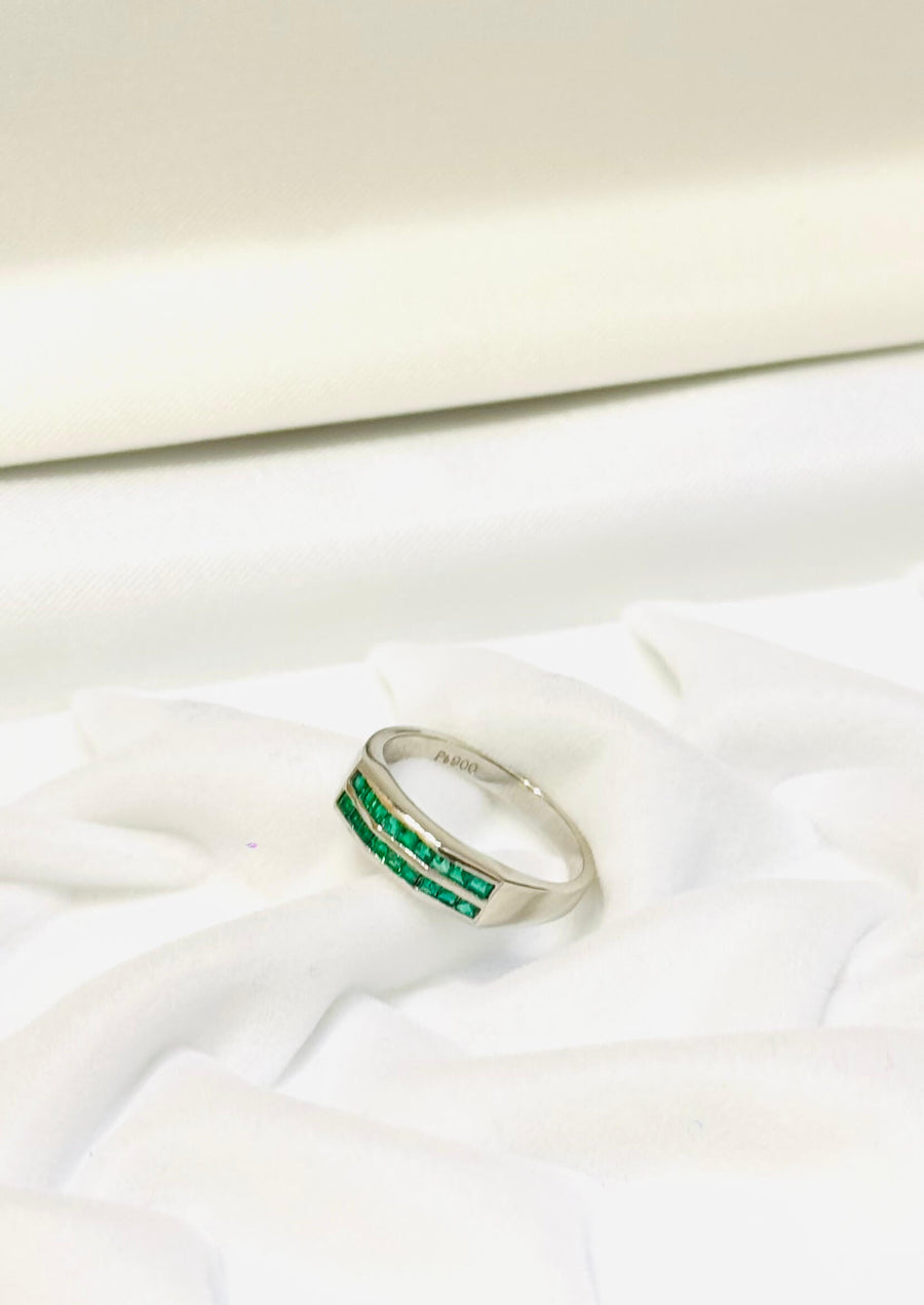 R25241 Emerald Ring