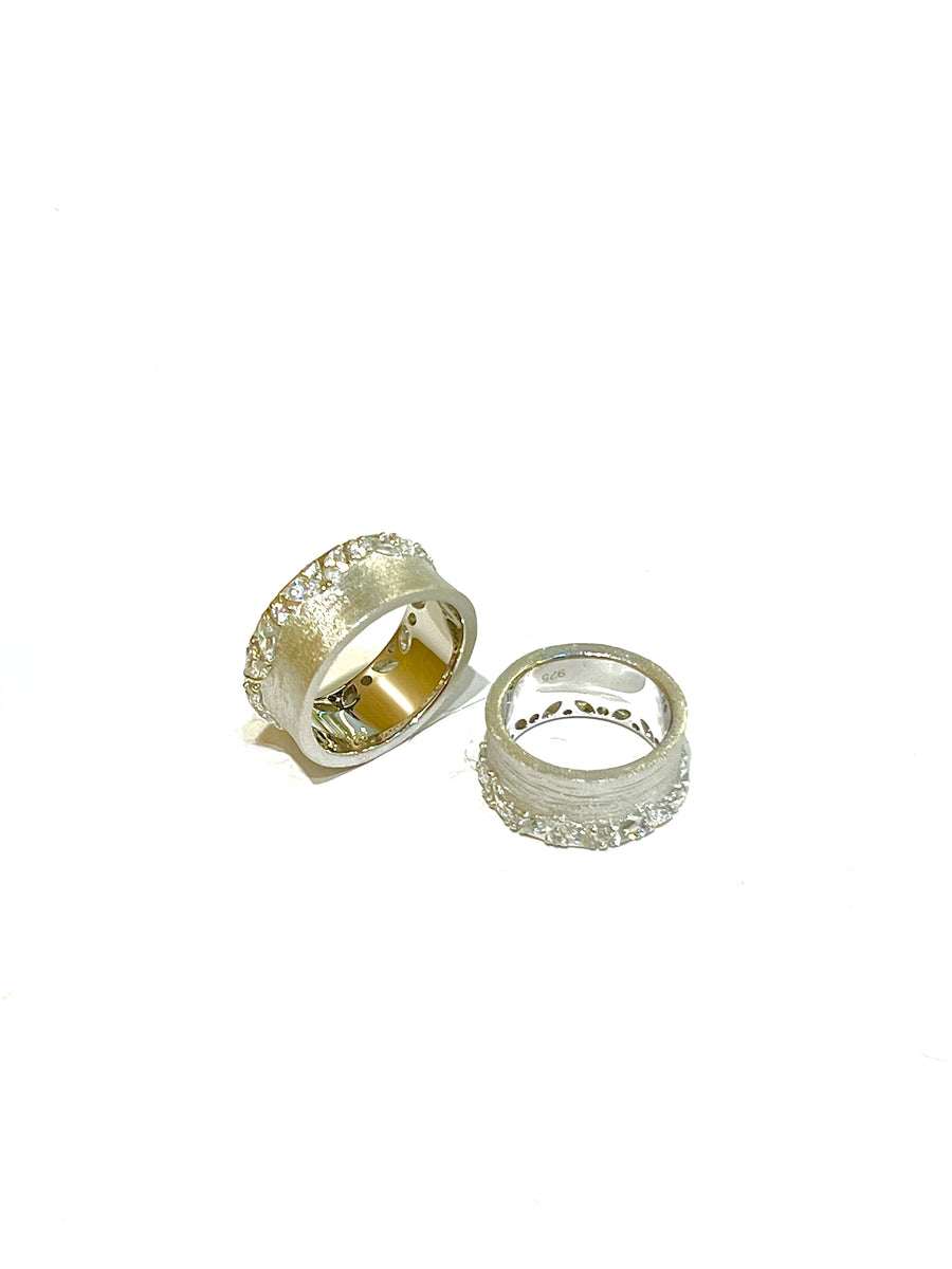 R25708 Leia Ring