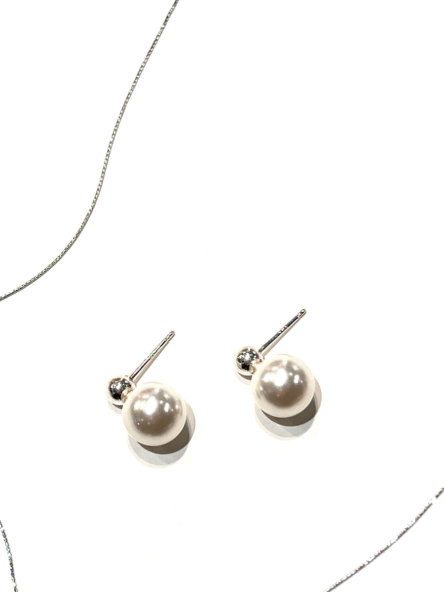 E251203 Lotus Earrings