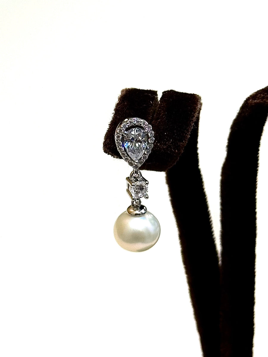 E251047 Piper Earrings