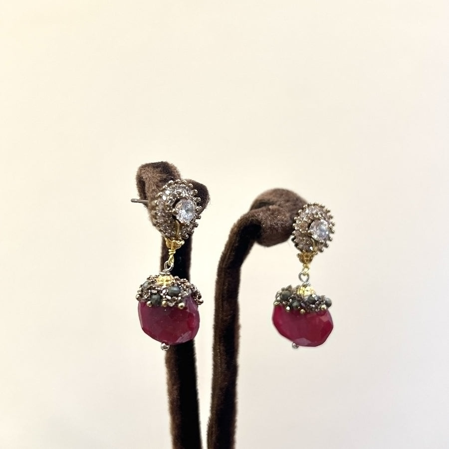 E24231 Phoebe Earrings in Ruby