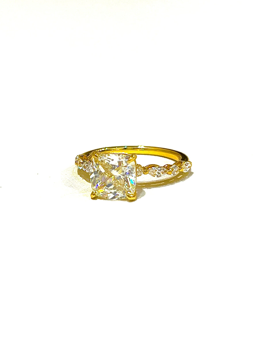 R25856 Seline Ring