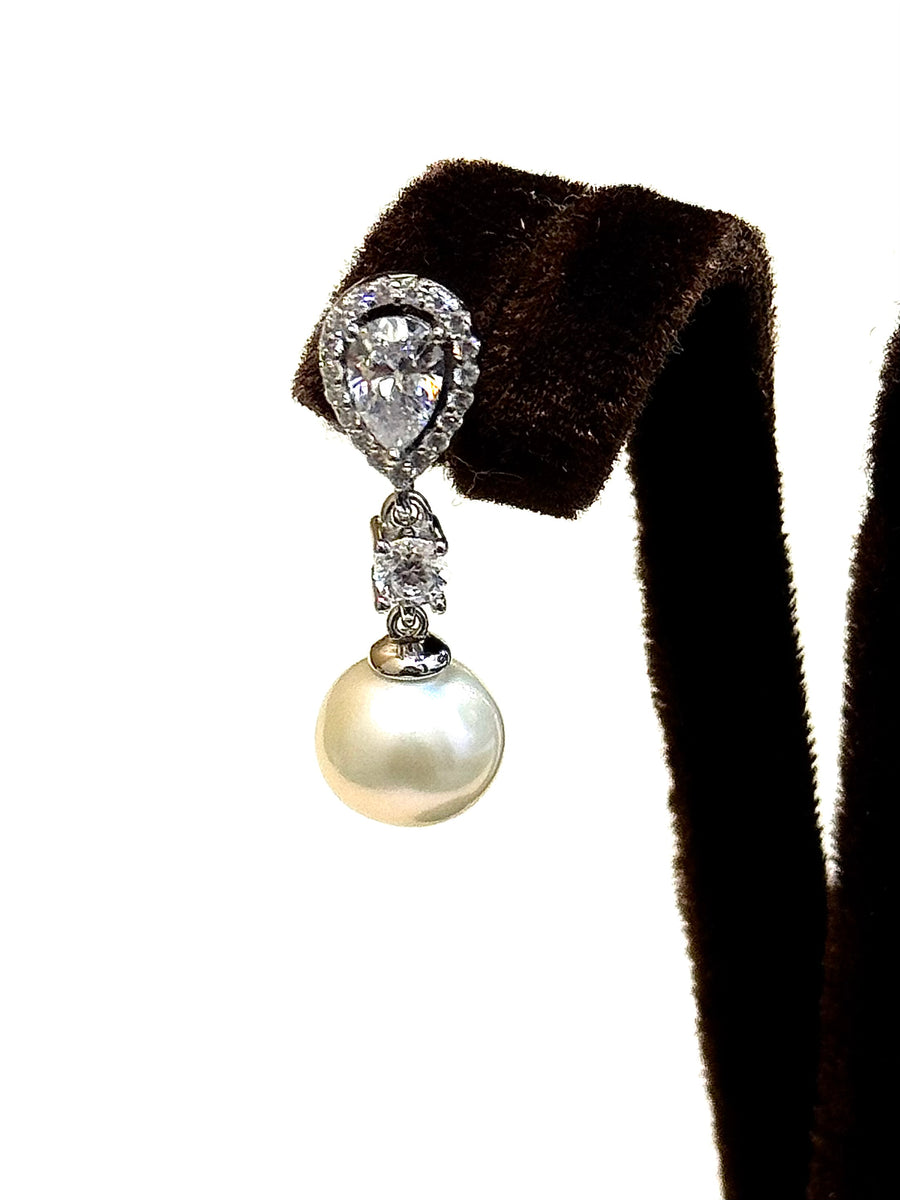 E251047 Piper Earrings