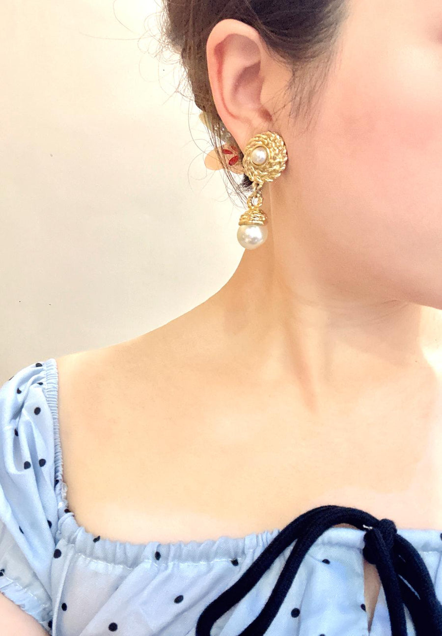 E25826 Vintage Earrings