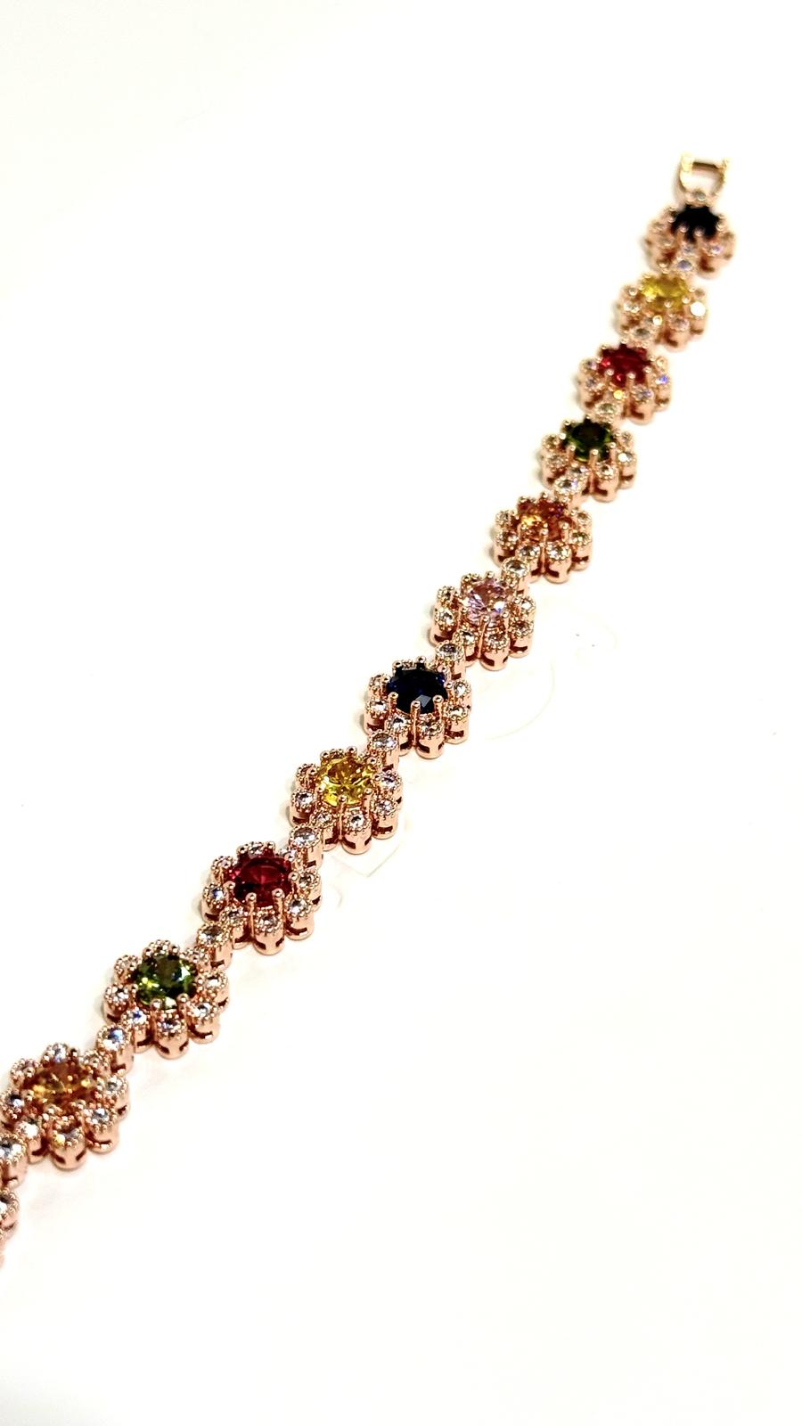 B25521 Alice Bracelet