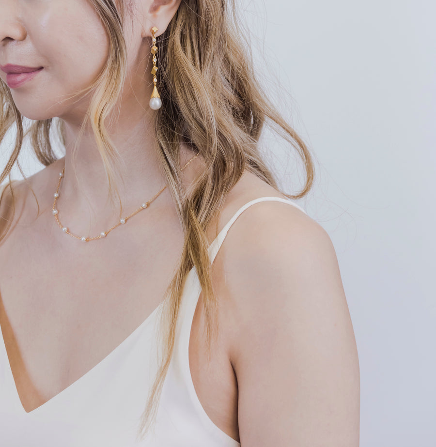 Baroque Pearl Cocktail Earrings (Gold)